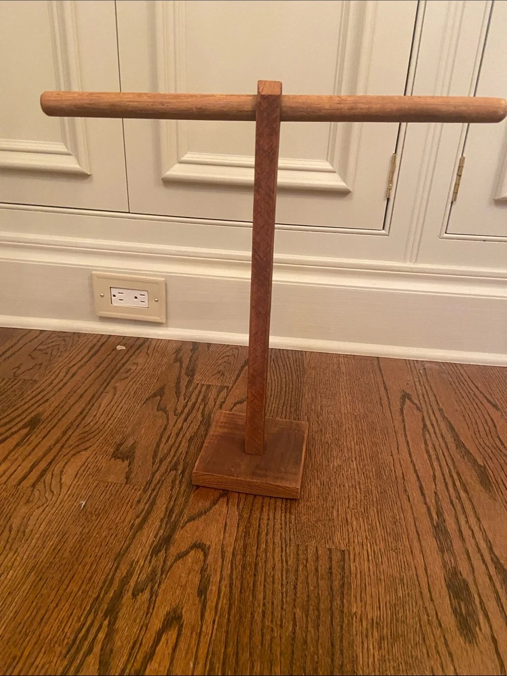 Wooden Necklace or Towel Stand - Brown